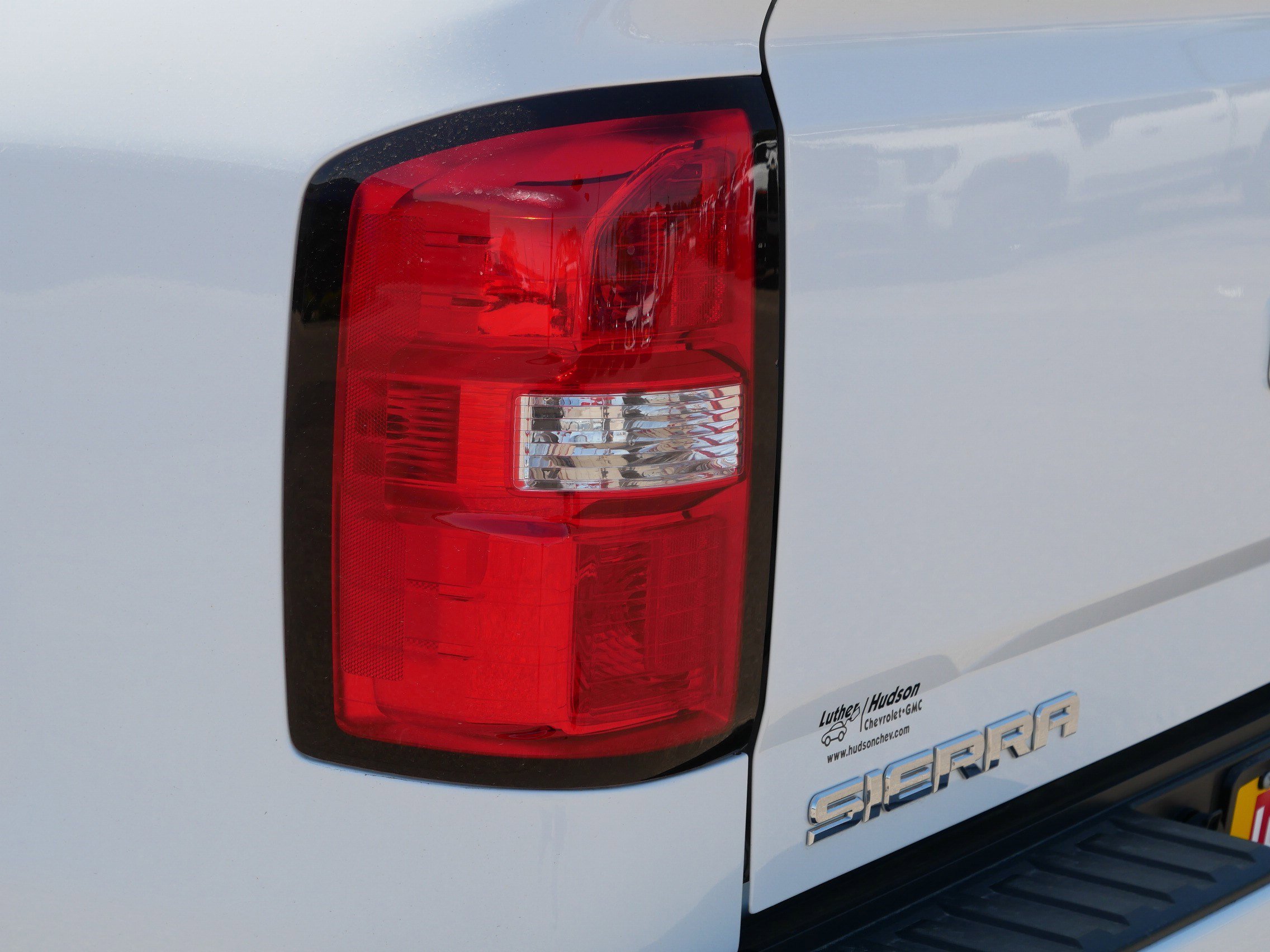 Used 2017 GMC Sierra 1500 SLE w/ SLE Value Package AWD/4WD image 17