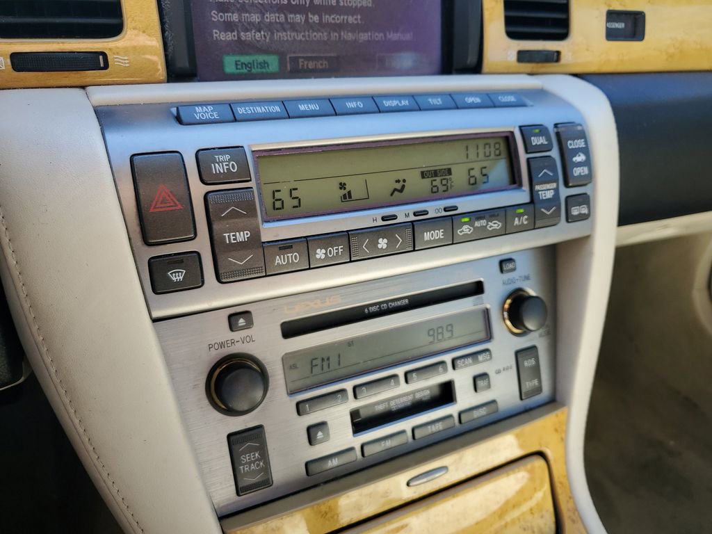 Used 2003 Lexus SC 430 Convertible image 27