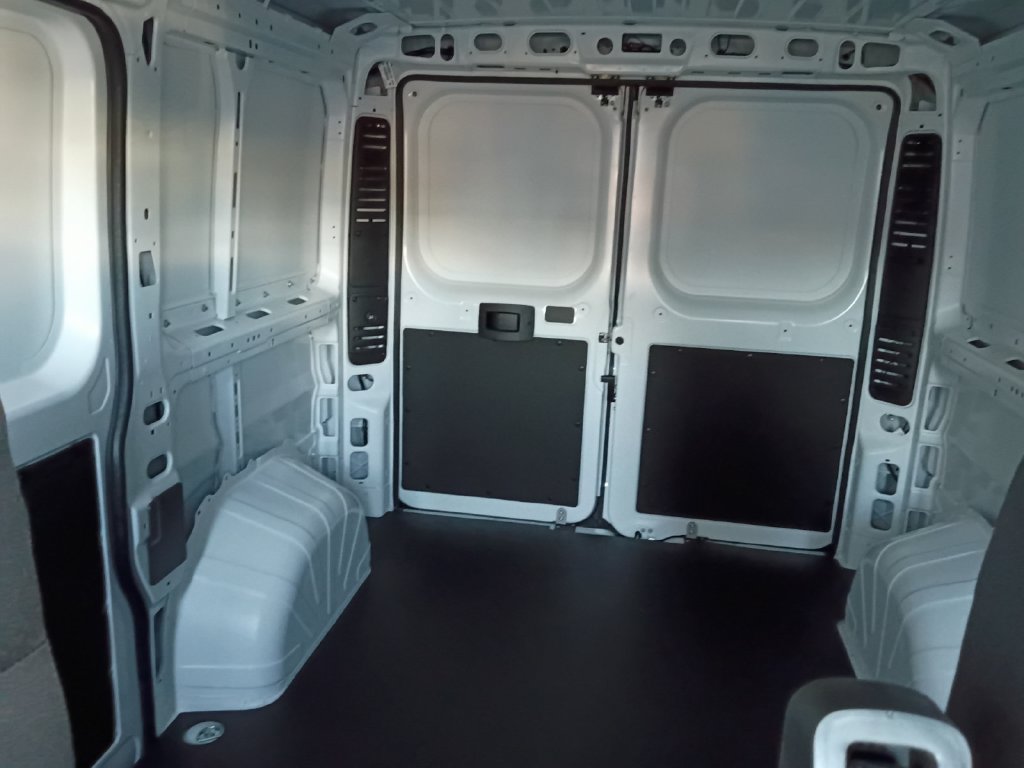 New 2027 RAM ProMaster 1500 w/ Convenience Group FWD image 22