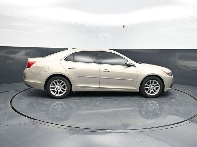 Used 2014 Chevrolet Malibu LT w/ Power Convenience Package image 11