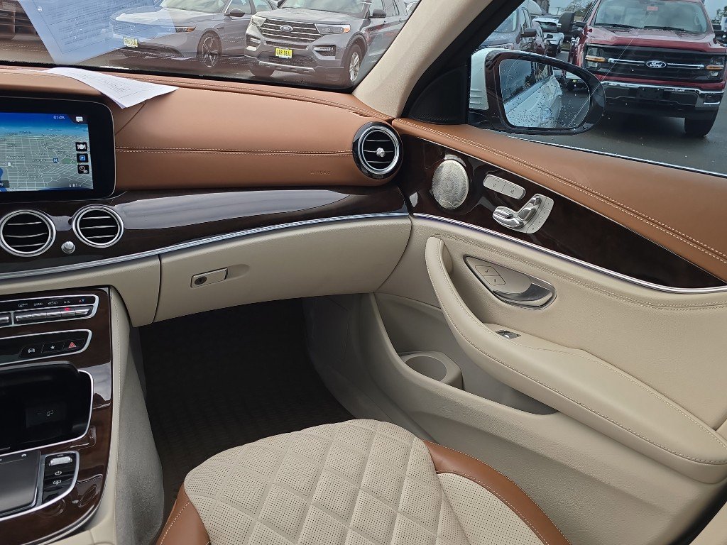 Used 2022 Mercedes-Benz E 450 4MATIC Sedan image 22