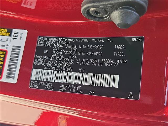 New 2026 Toyota Sienna XSE FWD image 18
