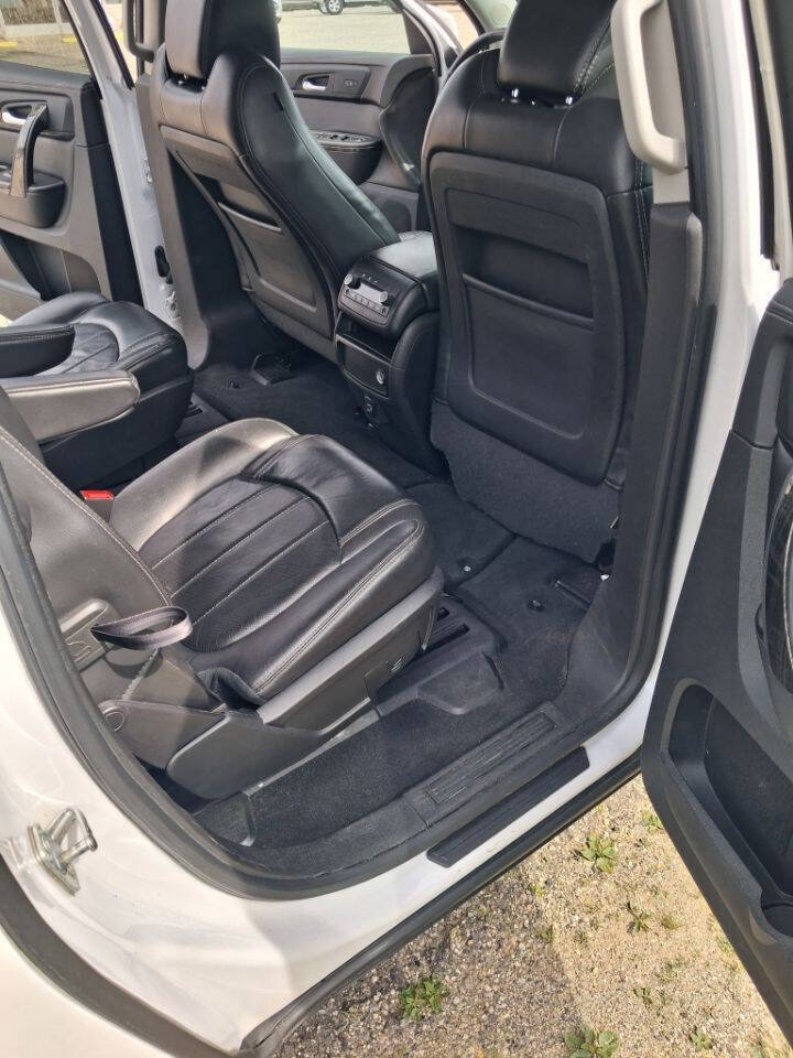 Used 2016 GMC Acadia SLT w/ Open Road Package FWD image 15