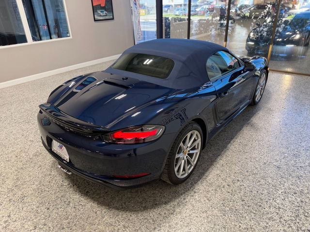 Used 2018 Porsche 718 Boxster RWD image 39