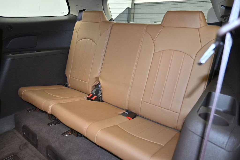 Used 2016 Buick Enclave Leather FWD image 23