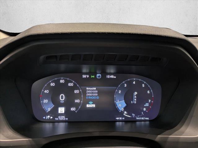 Used 2018 Volvo XC90 T6 Momentum w/ Convenience Package image 11