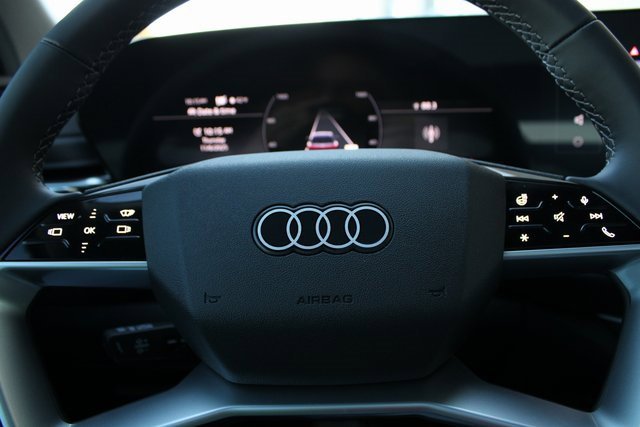 New 2025 Audi Q5 Premium Plus image 18