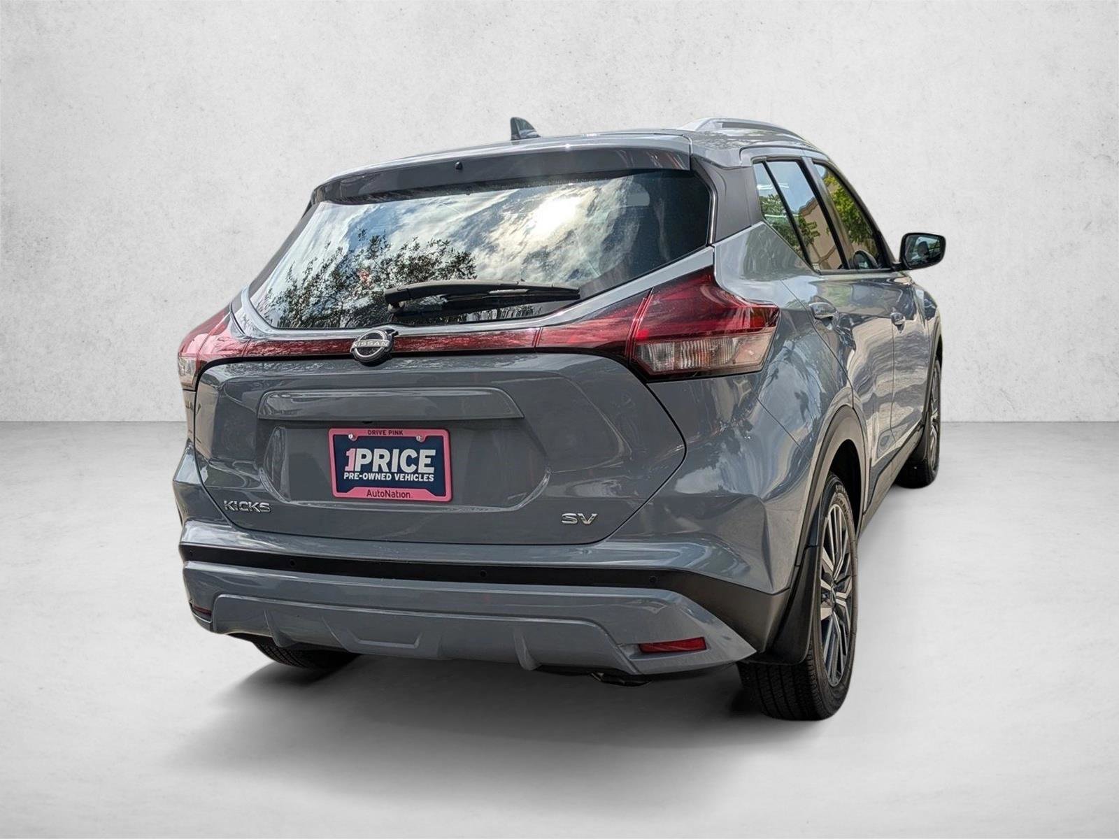 Used 2022 Nissan Kicks SV FWD image 5