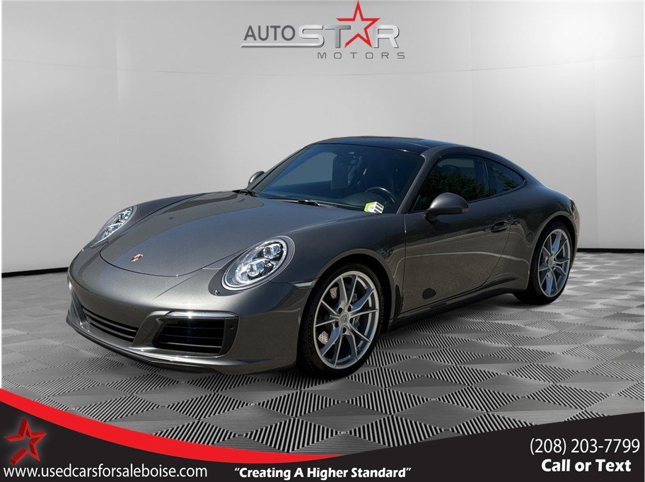 Used 2017 Porsche 911 Carrera RWD image 1