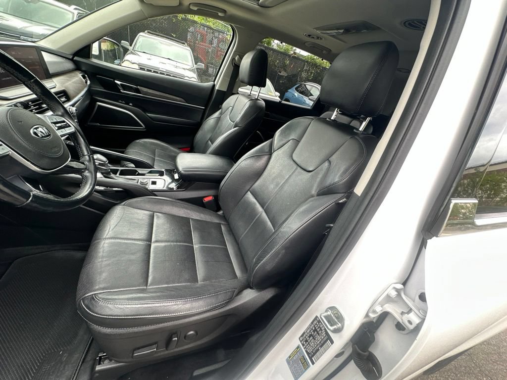 Used 2020 Kia Telluride EX w/ EX Premium Package AWD/4WD image 10