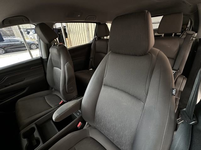 Used 2018 Honda Odyssey LX image 26