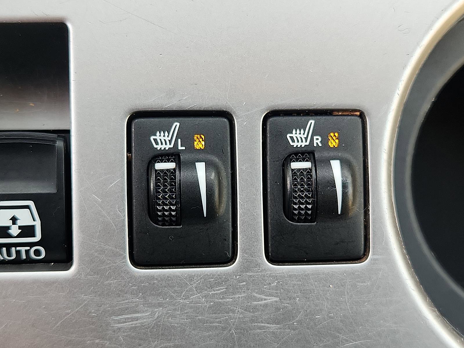 Used 2018 Toyota 4Runner SR5 Premium image 23