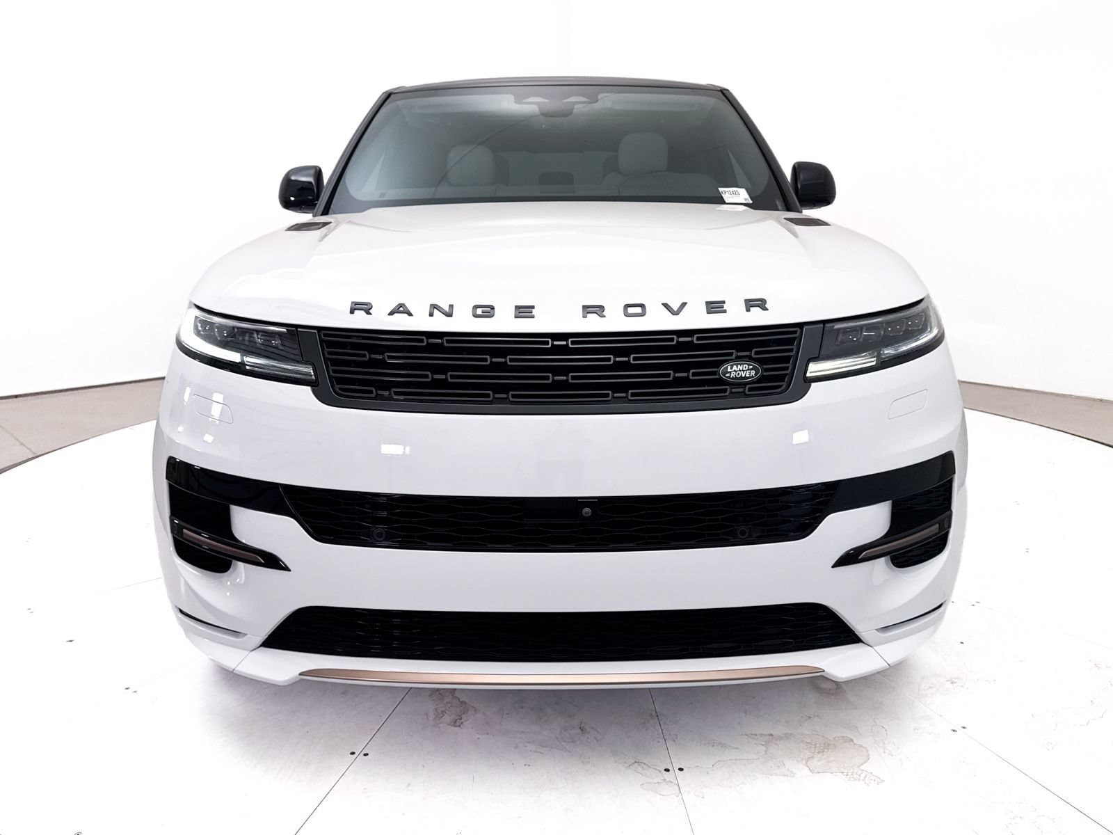 Used 2025 Land Rover Range Rover Sport Dynamic SE AWD/4WD image 12