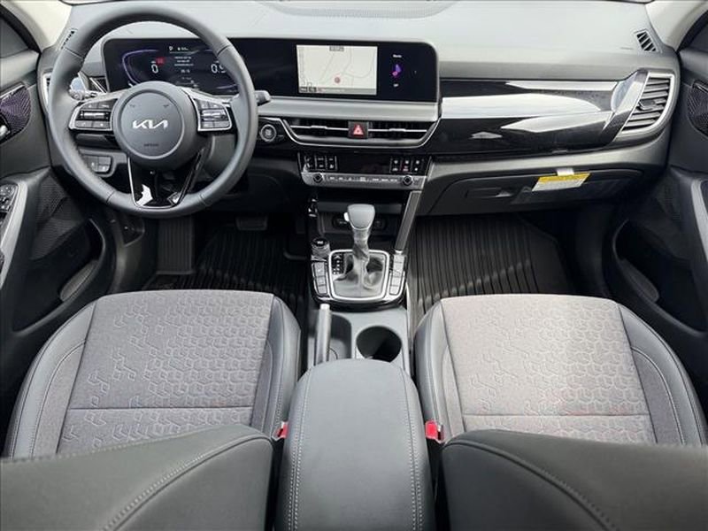 New 2026 Kia Seltos S image 14
