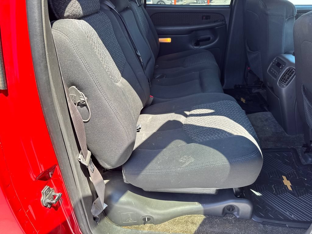 Used 2003 Chevrolet Avalanche 4x4 w/ Suspension Package, Off-Road image 15