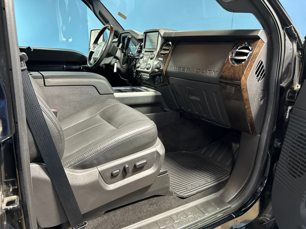 Used 2016 Ford F350 Platinum w/ Snow Plow Prep Package AWD/4WD image 46