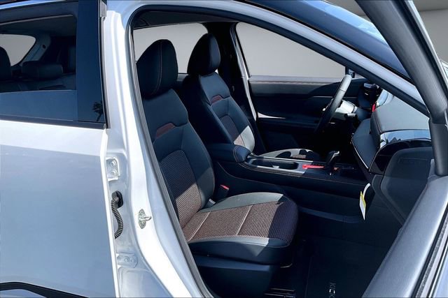 New 2026 Nissan Kicks SR FWD image 10