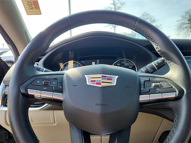 Used 2020 Cadillac XT4 Premium Luxury w/ Driver Awareness Package image 19