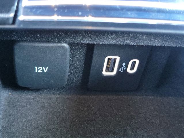 Used 2023 Lincoln Corsair FWD image 15
