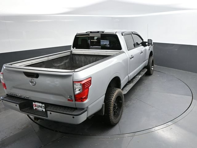 Used 2016 Nissan Titan XD AWD/4WD image 37
