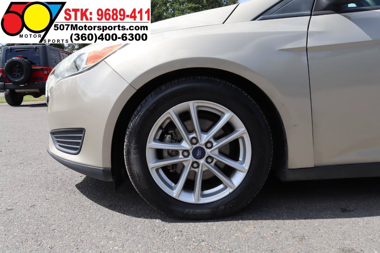 Used 2016 Ford Focus SE FWD image 27