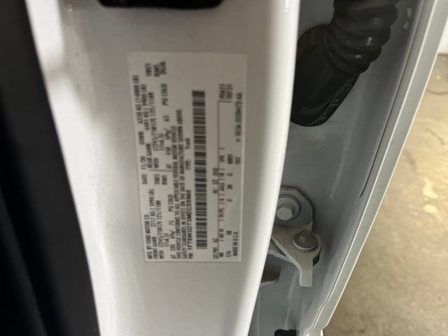 Used 2021 Ford F350 Lariat w/ Lariat Ultimate Package AWD/4WD image 26