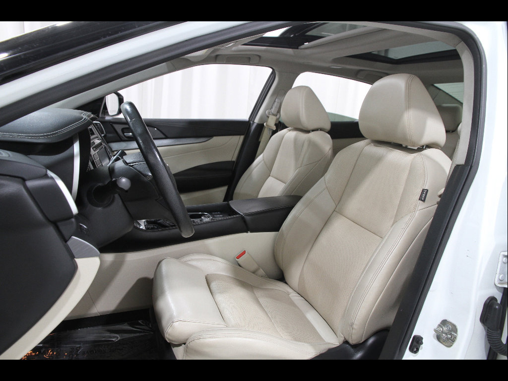 Used 2017 Nissan Maxima 3.5 SL image 5