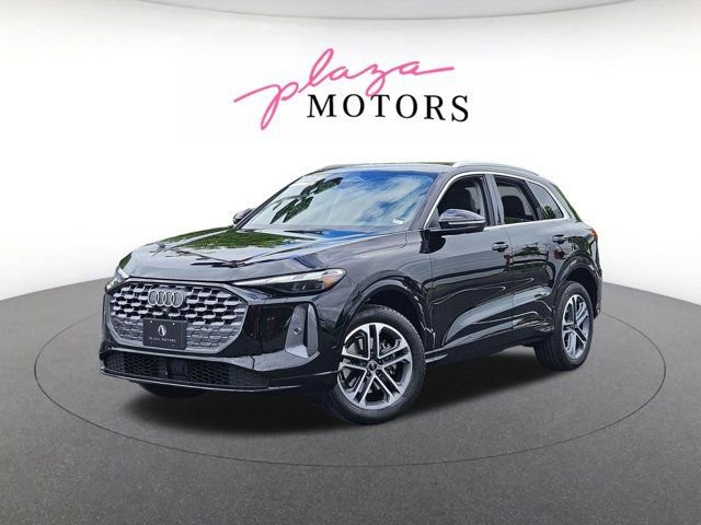 Certified 2025 Audi Q5 Premium w/ Convenience Package AWD/4WD image 1