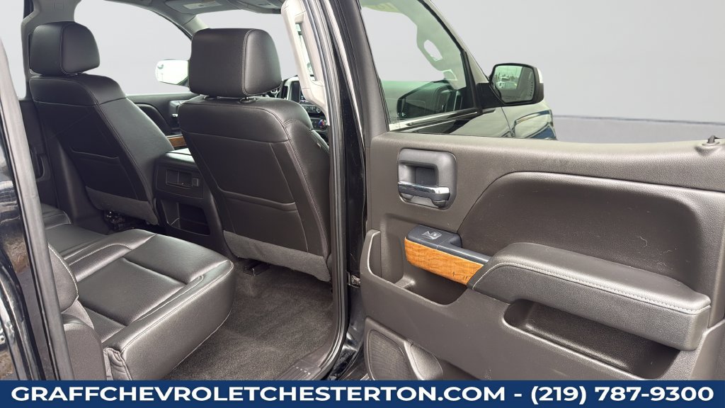 Used 2018 Chevrolet Silverado 1500 LTZ w/ High Desert Package AWD/4WD image 37