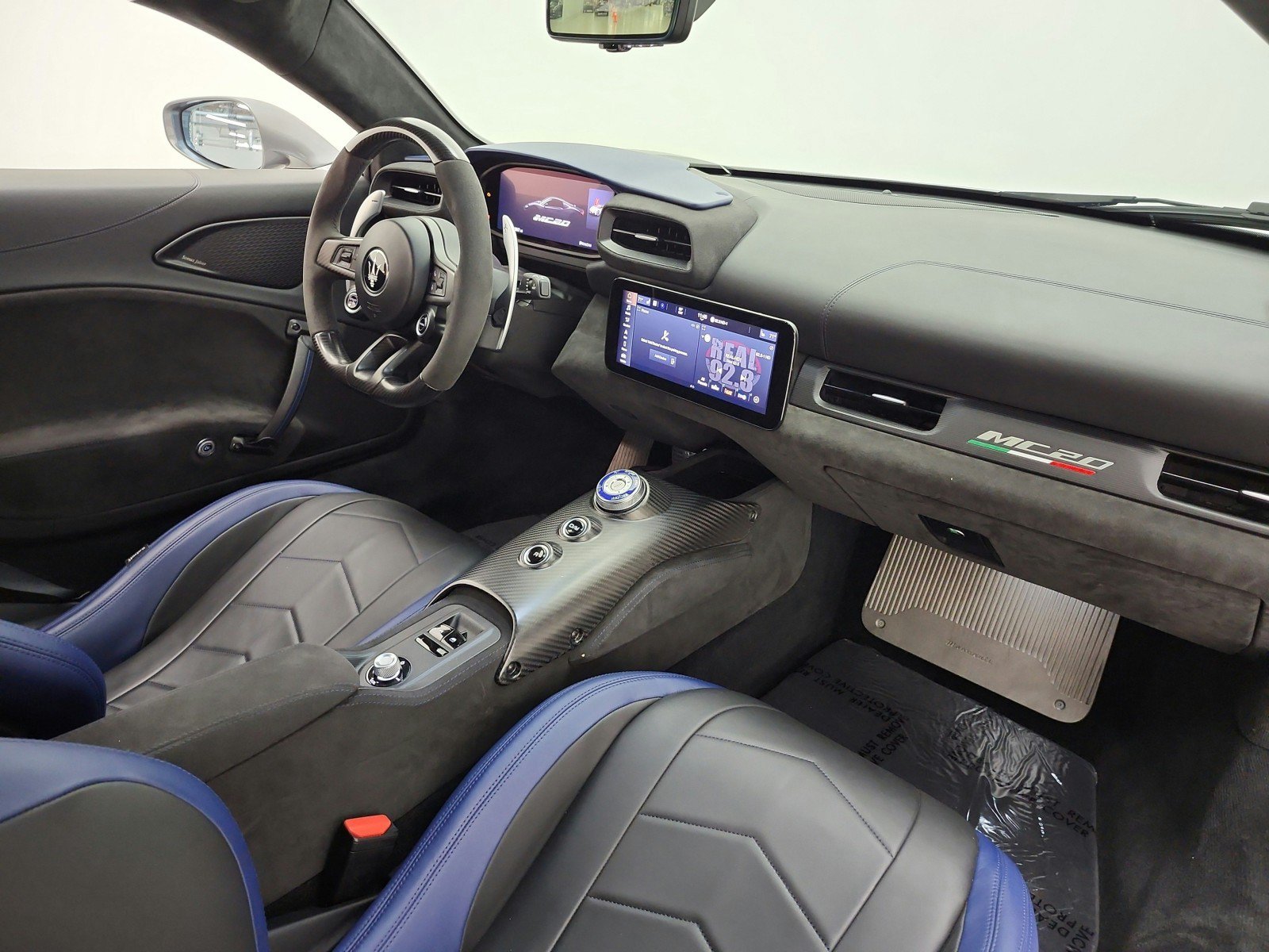Used 2022 Maserati MC20 Coupe RWD image 19