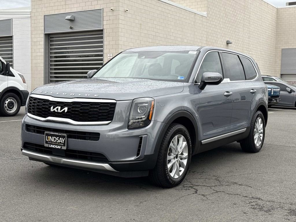 Used 2022 Kia Telluride LX AWD/4WD image 6