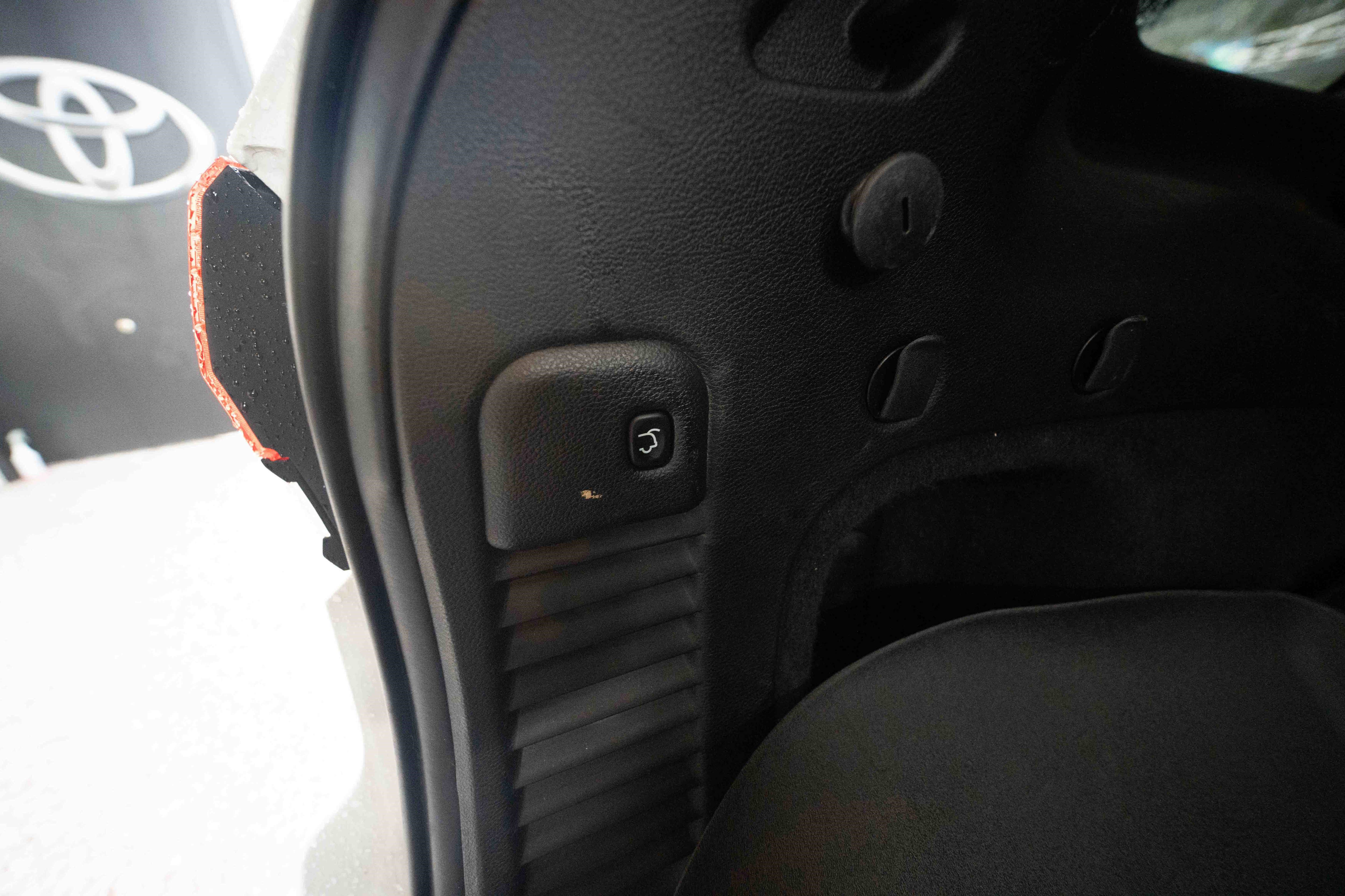 Used 2015 Jeep Grand Cherokee Altitude image 29