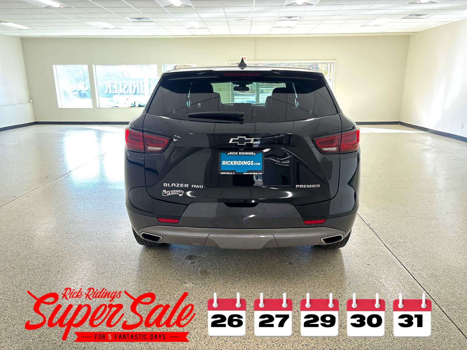 Used 2024 Chevrolet Blazer Premier w/ Enhanced Convenience Package image 7