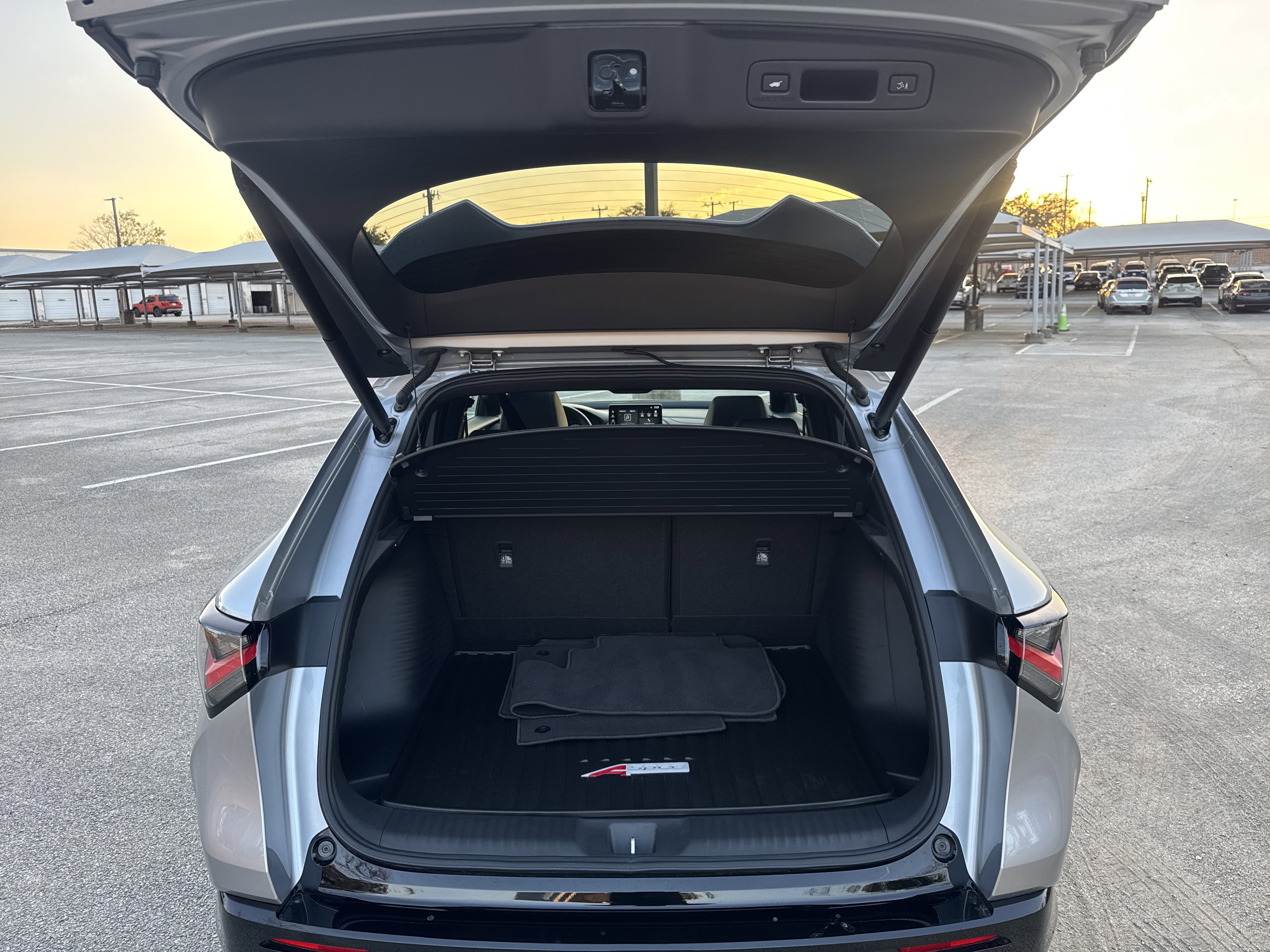 Used 2025 Acura ADX A-Spec image 11