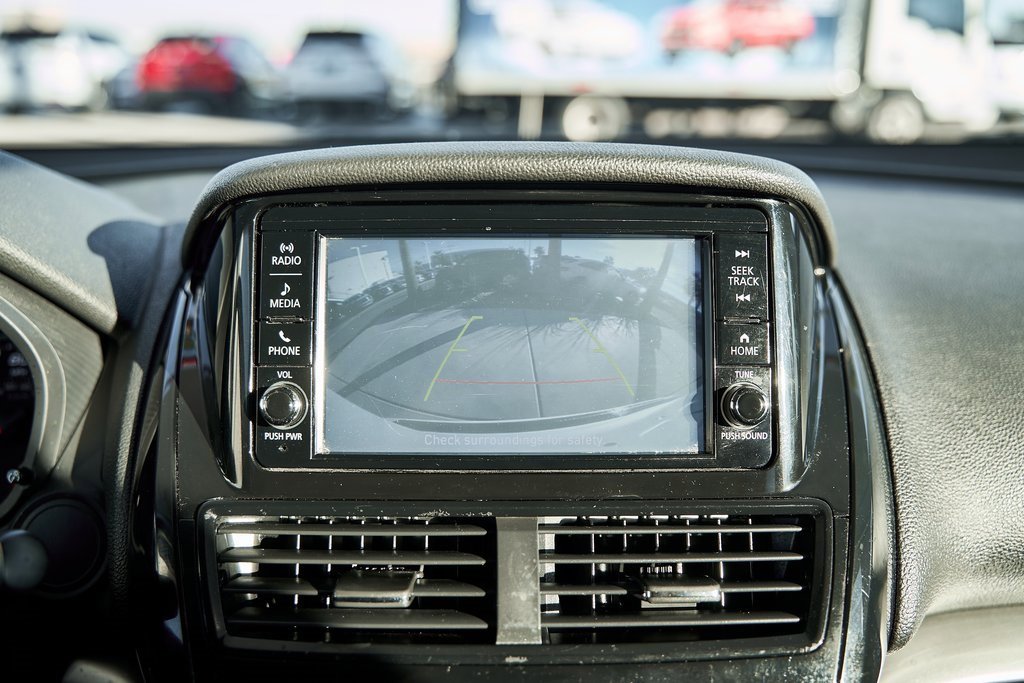 Used 2022 Mitsubishi Eclipse Cross ES image 38