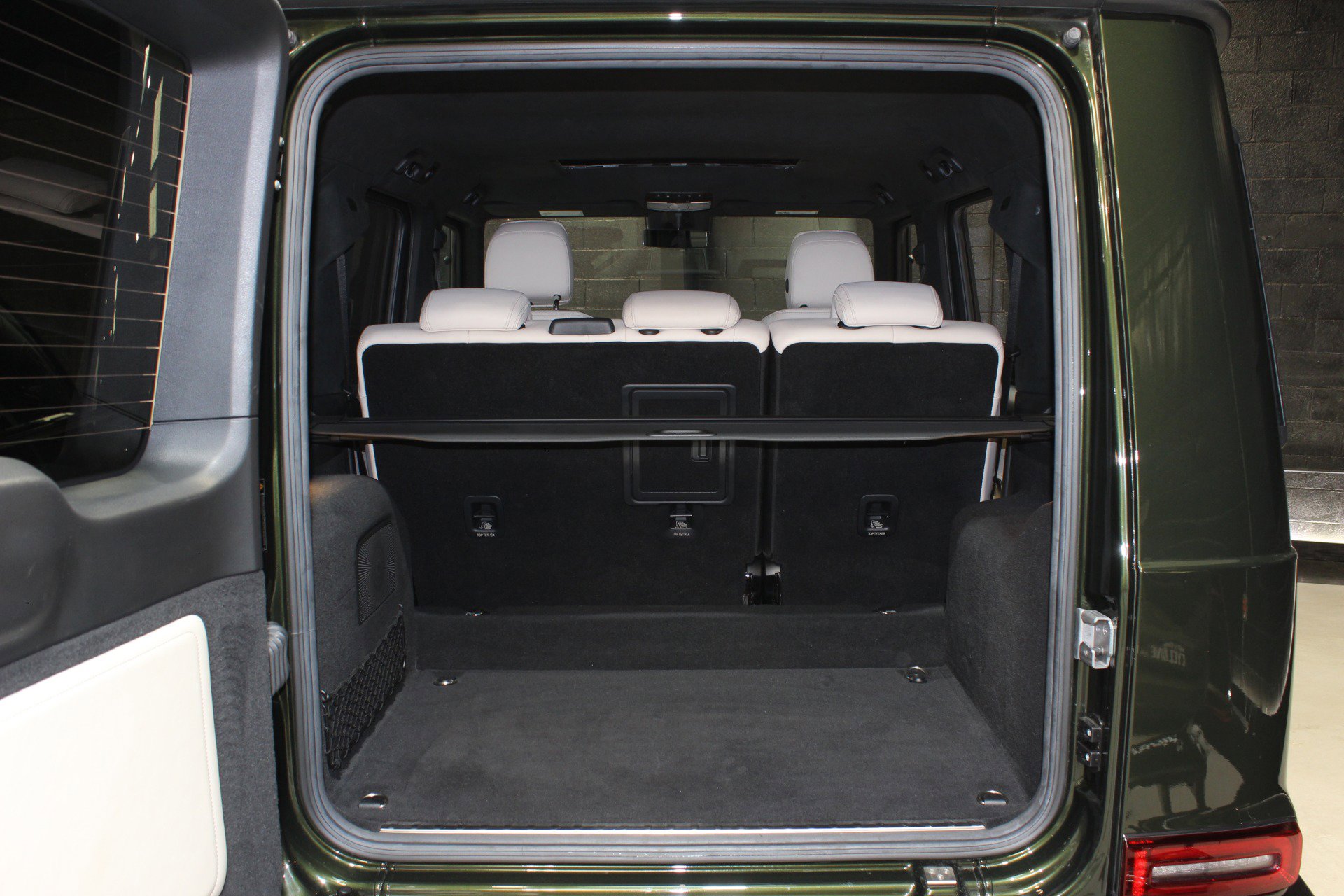 Used 2022 Mercedes-Benz G 550 w/ Exclusive Interior Package image 86