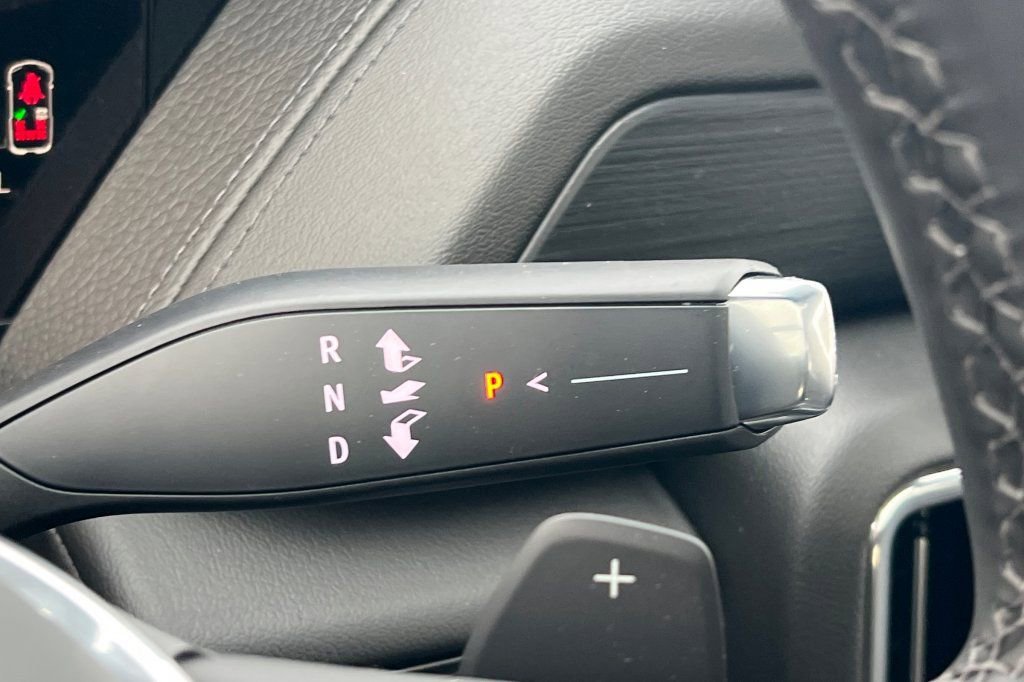 New 2026 GMC Yukon XL Denali w/ Sun & Power Step Package image 20