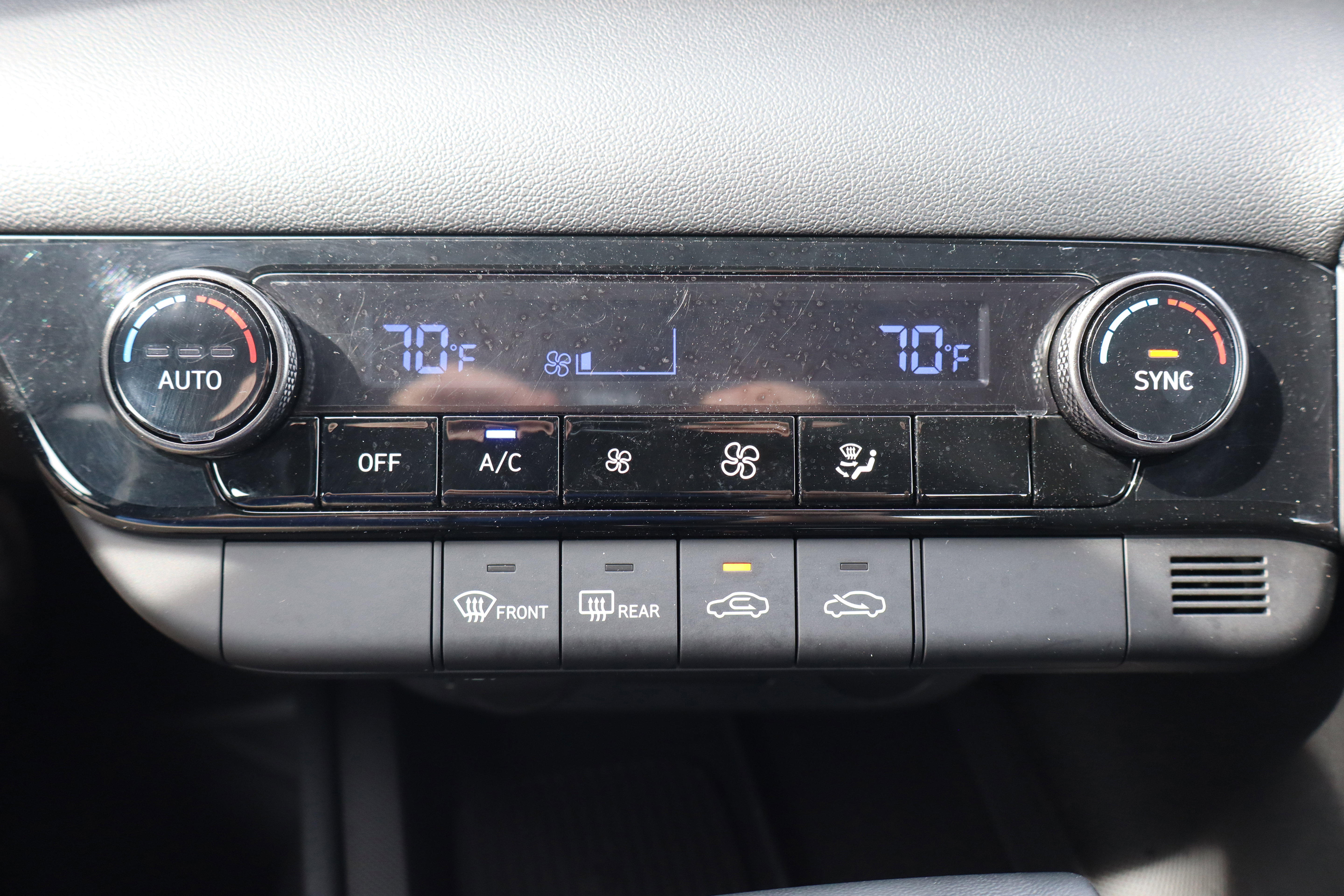 Used 2025 Hyundai Elantra Sport image 20
