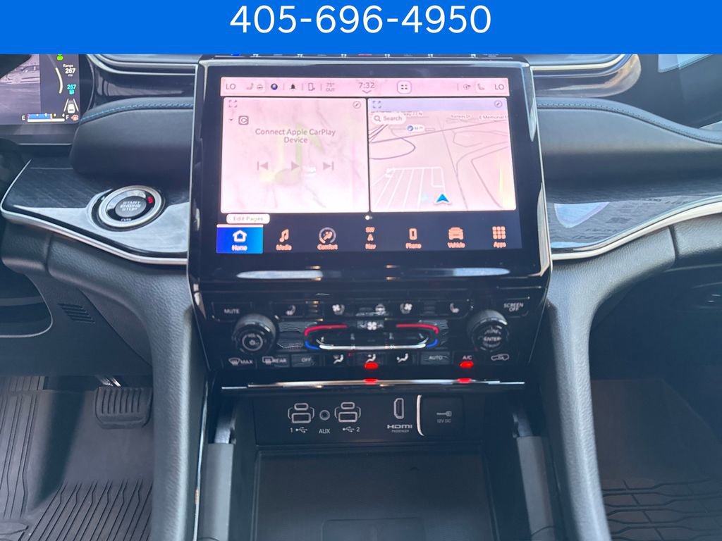 Used 2022 Jeep Grand Cherokee Trailhawk w/ Advanced Protech Group II AWD/4WD image 22