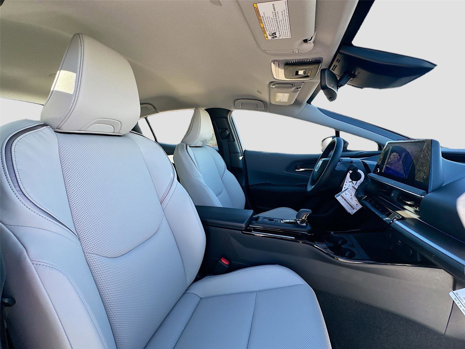 New 2026 Toyota Prius XLE image 27