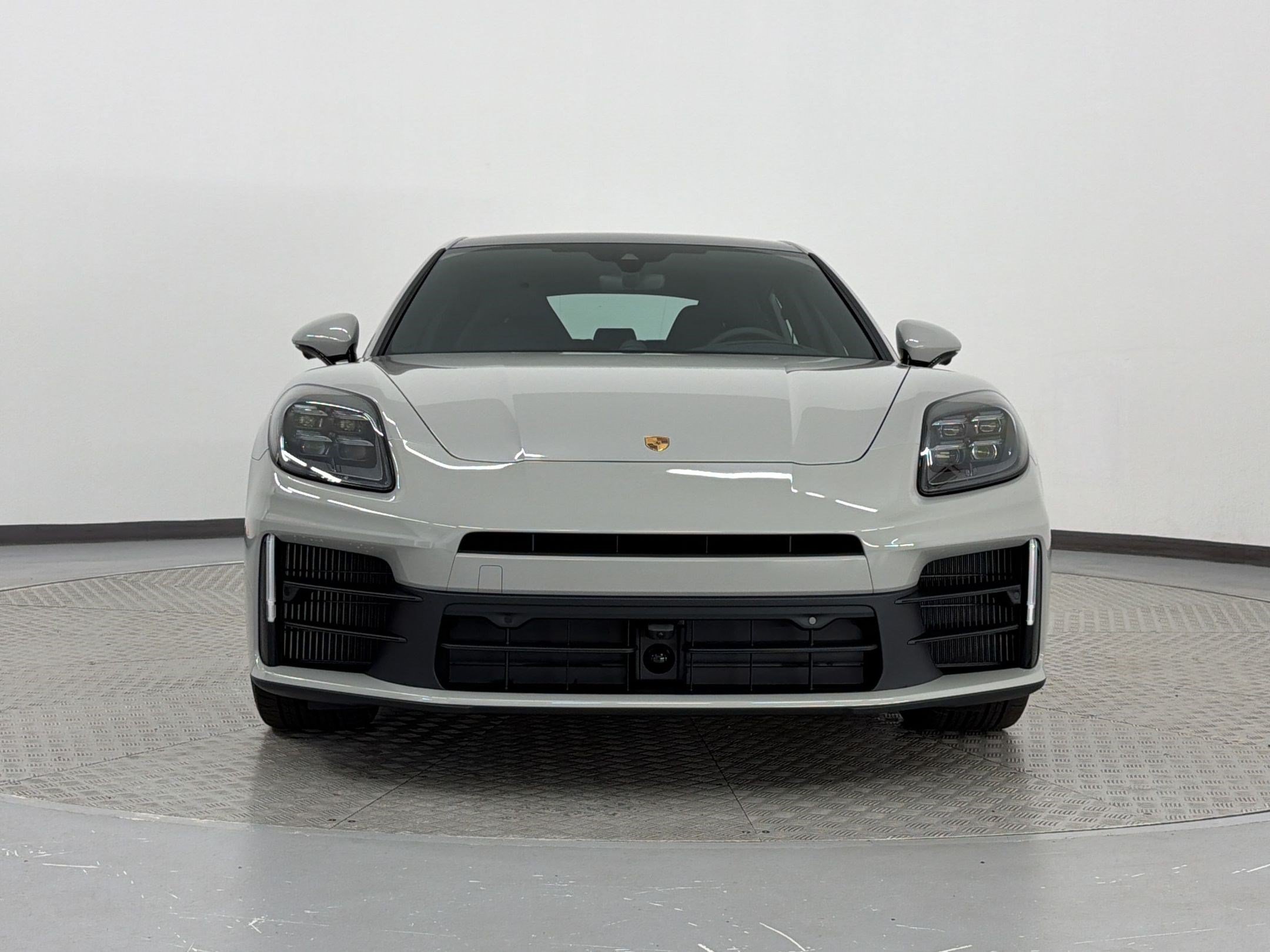 New 2026 Porsche Panamera image 6