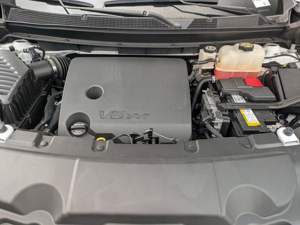 Used 2022 Chevrolet Traverse LT FWD image 10