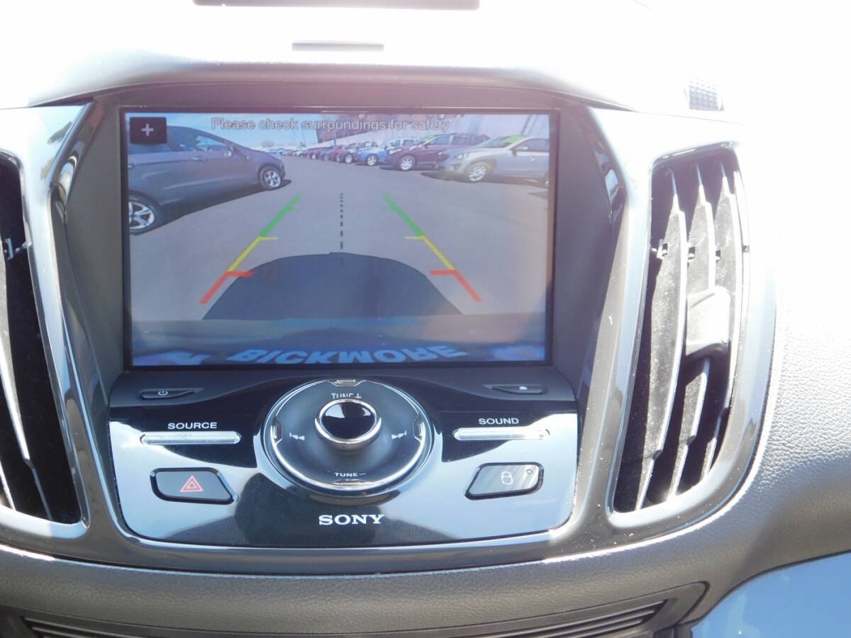 Used 2016 Ford Escape Titanium w/ Equipment Group 301A AWD/4WD image 14
