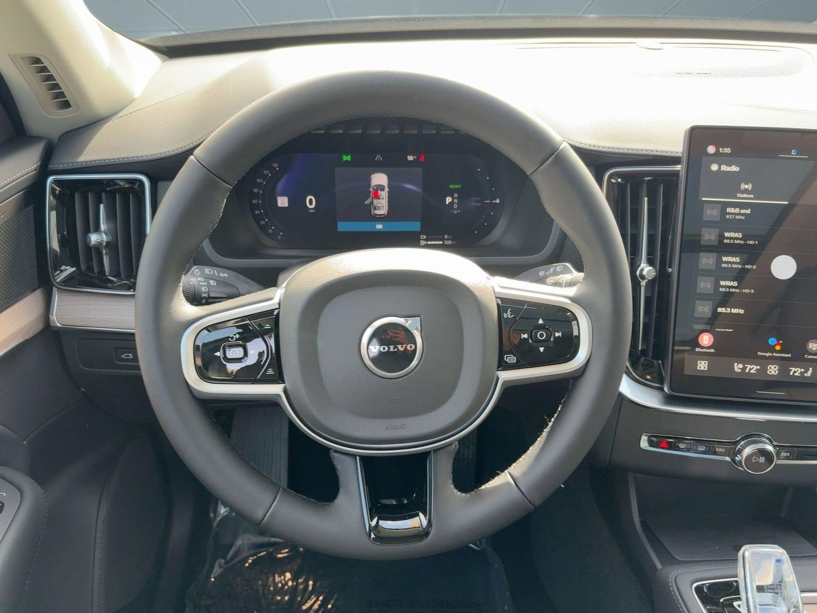 New 2026 Volvo XC90 T8 Plus w/ Protection Package Premier image 16