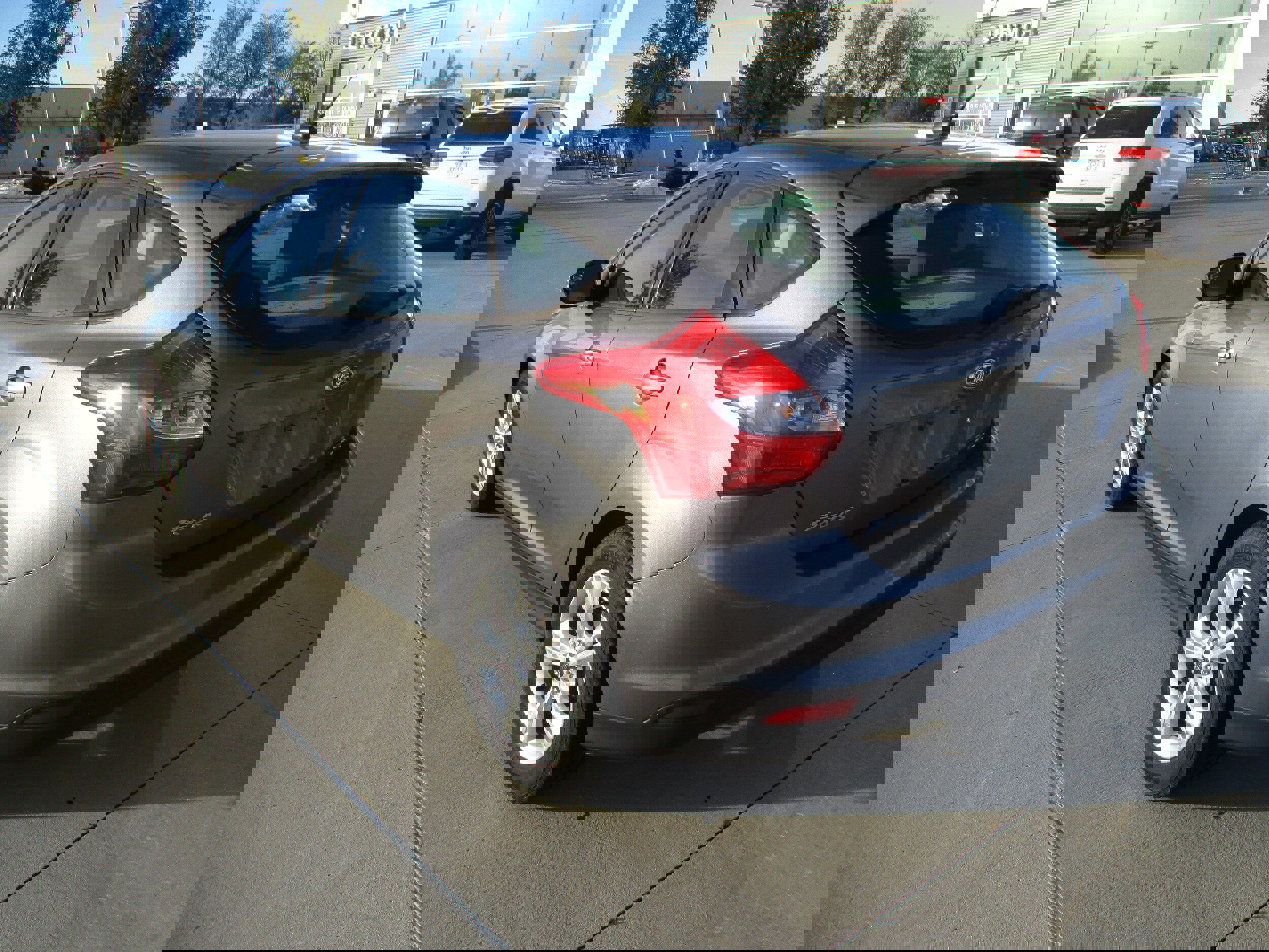 Used 2013 Ford Focus SE image 3