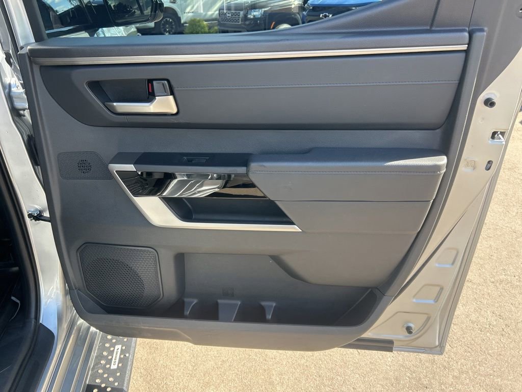 Used 2024 Toyota Tundra Limited AWD/4WD image 14