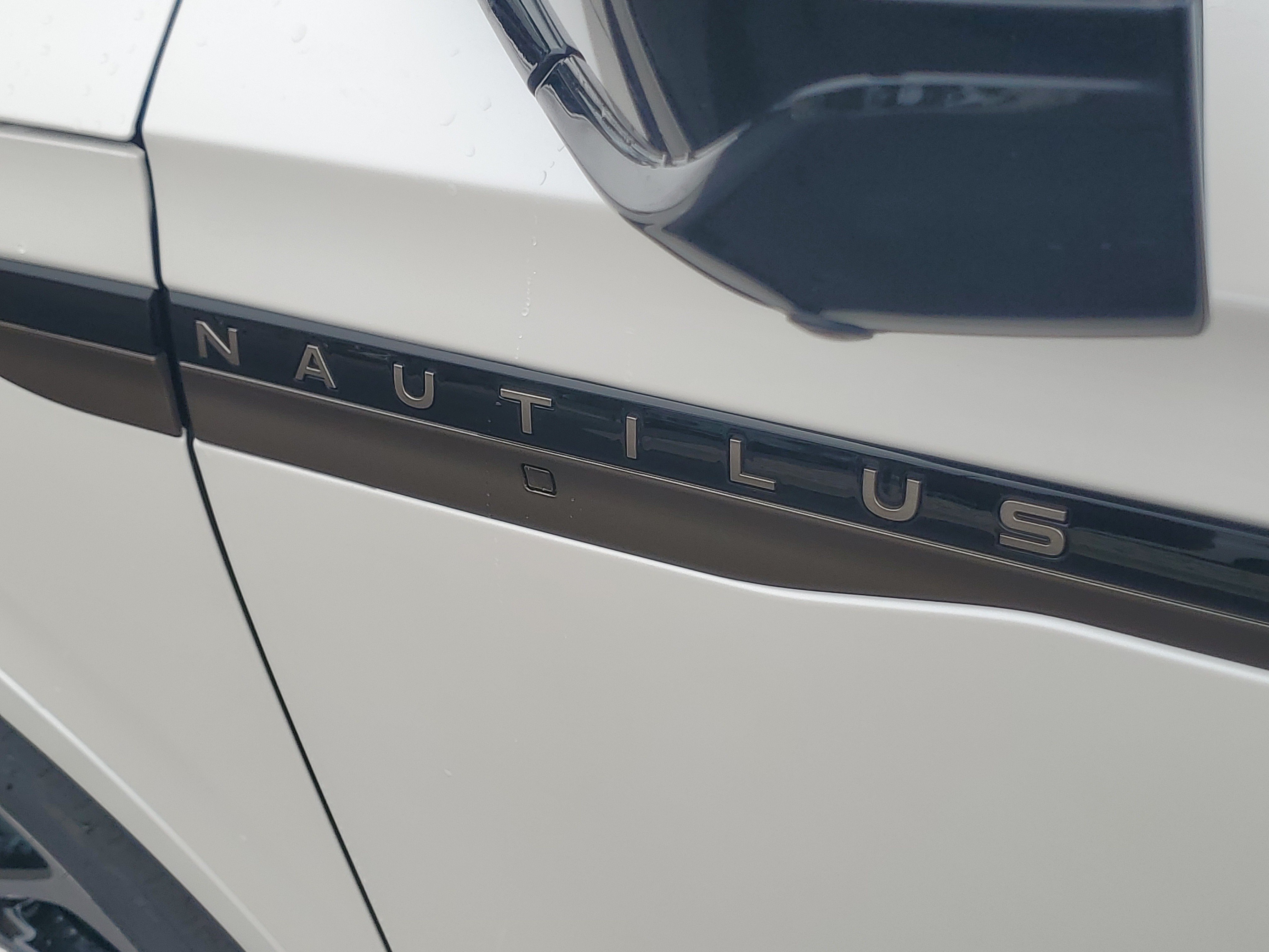 New 2026 Lincoln Nautilus Black Label AWD/4WD image 7