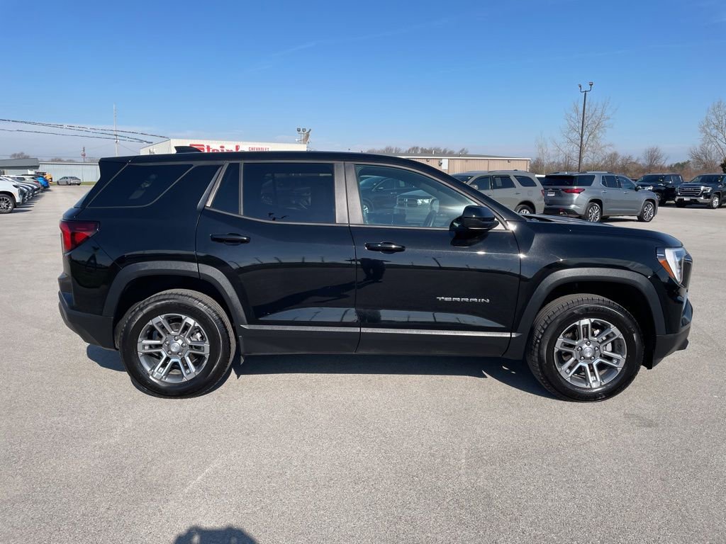 Used 2026 GMC Terrain Elevation image 9