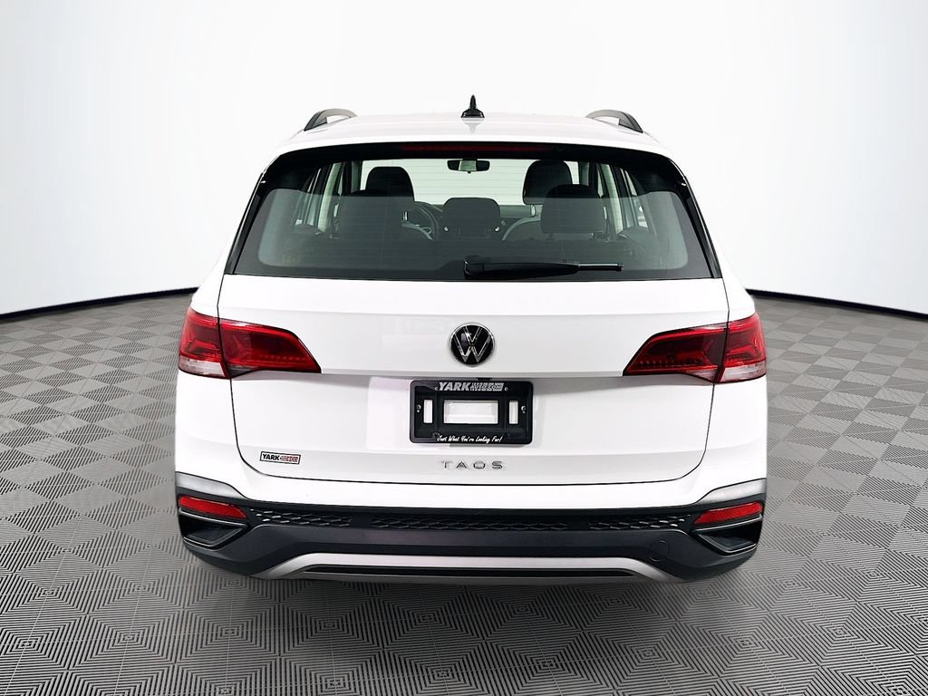 Used 2024 Volkswagen Taos S FWD image 8