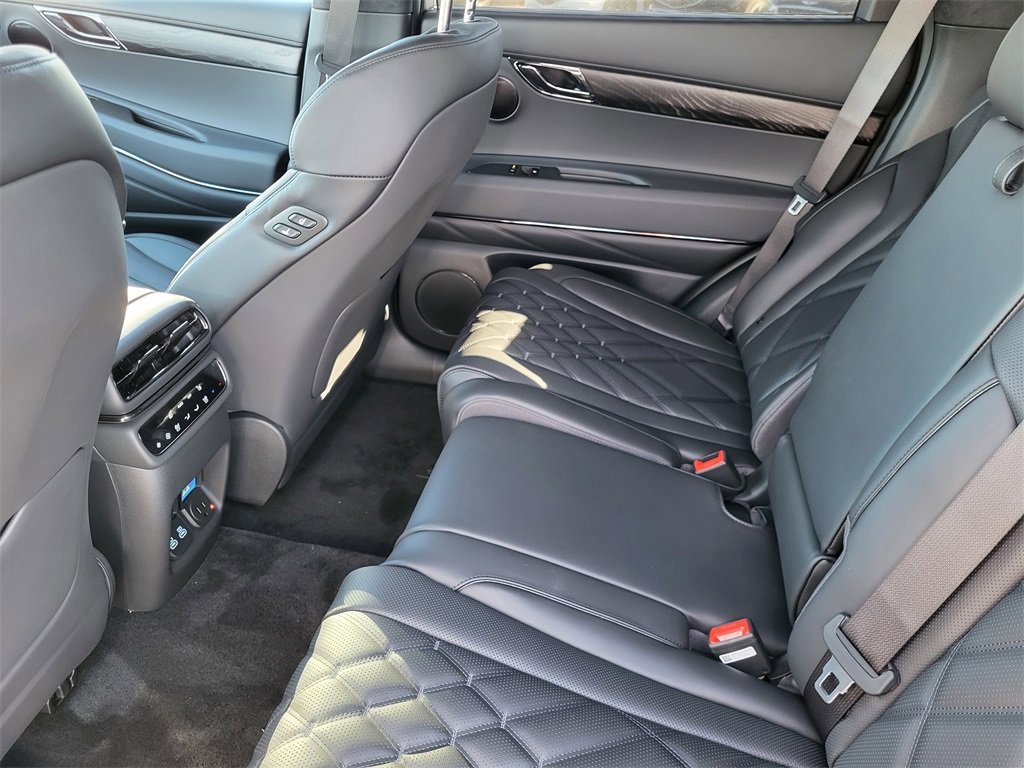 New 2026 Genesis GV80 3.5T e-SC image 10